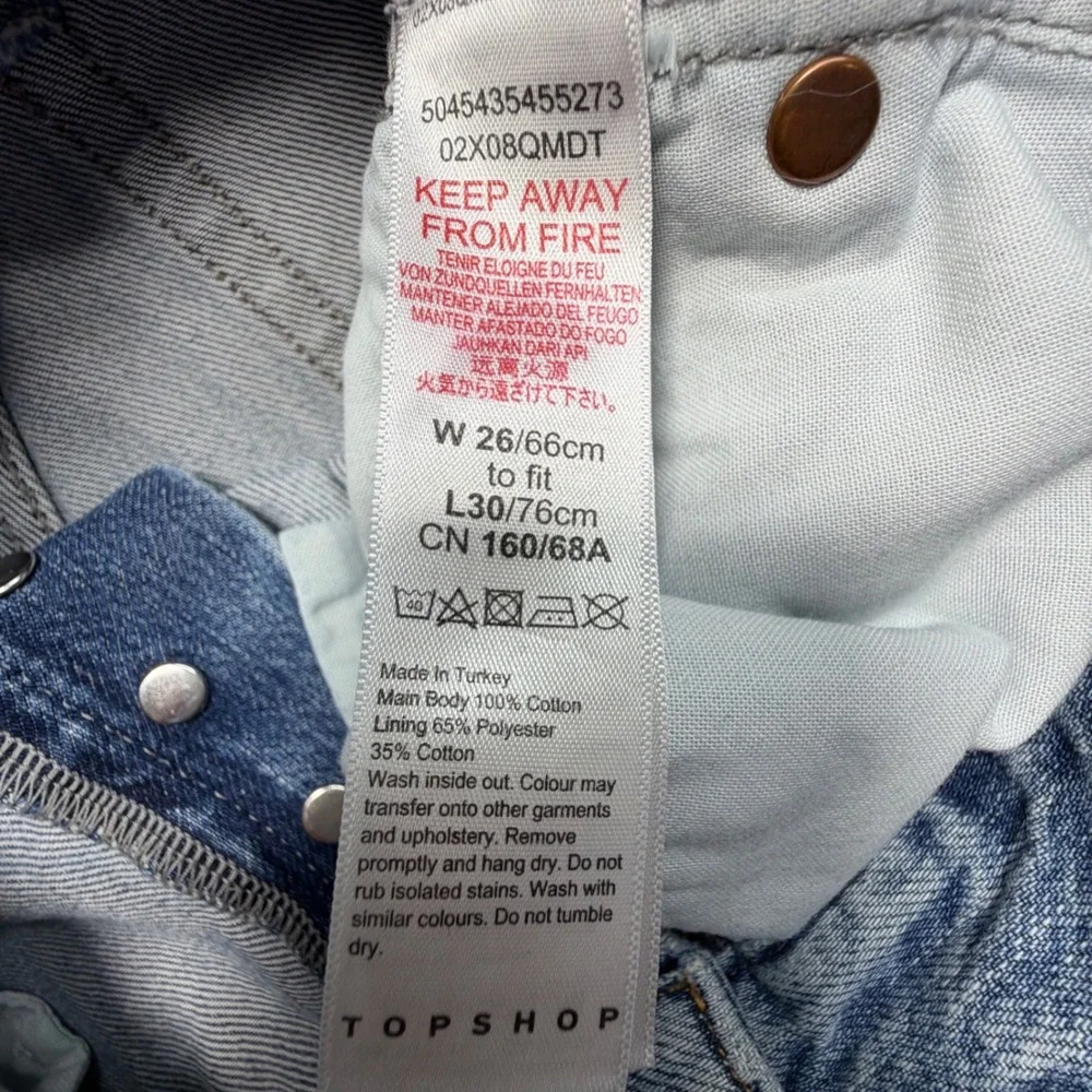 Topshop‎ Dad Jeans 26/30 Light Wash Ripped Knee Straight Leg - Picture 7 of 9
